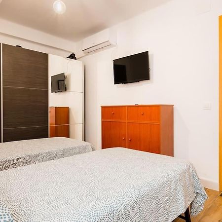 Apto Centrico, 2 Aparcamientos Privados, Bicis Sevilla Bagian luar foto