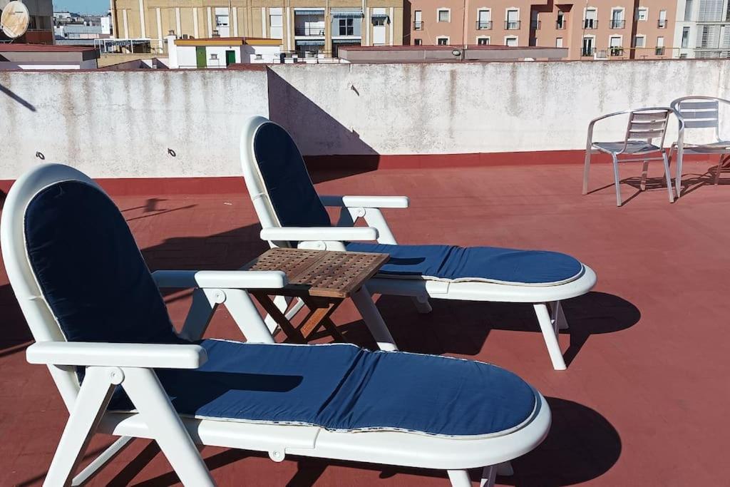 Apto Centrico, 2 Aparcamientos Privados, Bicis Sevilla Bagian luar foto