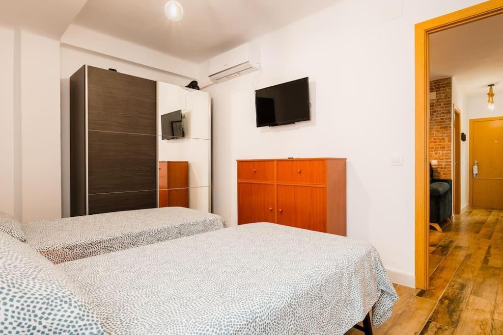 Apto Centrico, 2 Aparcamientos Privados, Bicis Sevilla Bagian luar foto